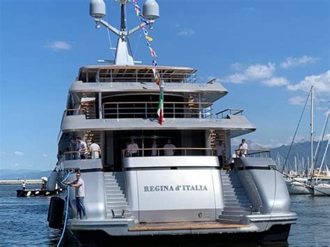 “Regina d’Italia”, nuovo yacht di Dolce & Gabbana: .